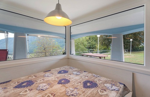 Druogno Apartment | Room 'Rosa' with Mountain View, Private Terrace and Wi-Fi