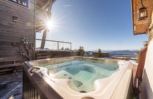 Bressanone Apartment | Room 'Rossalm Panoramic Room 3' with Shared Terrace, Shared Garden and Wi-Fi