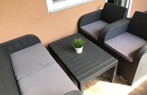 Rakovica Apartment | Room Sanja 8 with shared pool