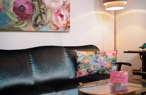 Kiechlinsbergen Apartment | Room 'Spätburgunder' with Shared Courtyard, Wi-Fi/incl. Breakfast