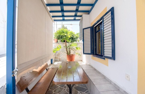 Logaras Apartment | Room 'Studio 10' with Mountain View, Wi-Fi and Air Conditioning