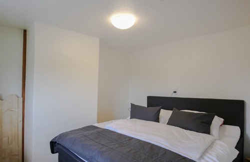 Friedrichsgraben Apartment | Room Stuuv negen in Friedrichsgraben for up to 2 people