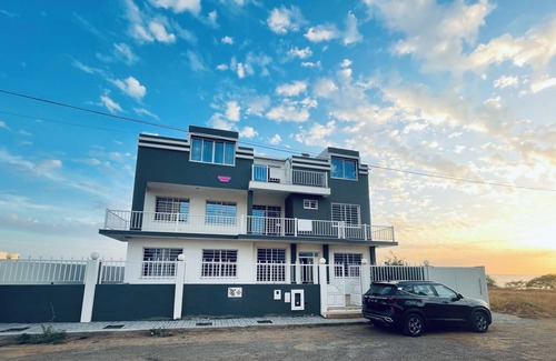 Praia Bed & Breakfast | room with a host by the sea nA haven of peace for sleeping or working – wifi
