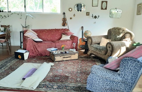 Mullumbimby House | Room with own bathroom innMullumbimby near Byron Bay