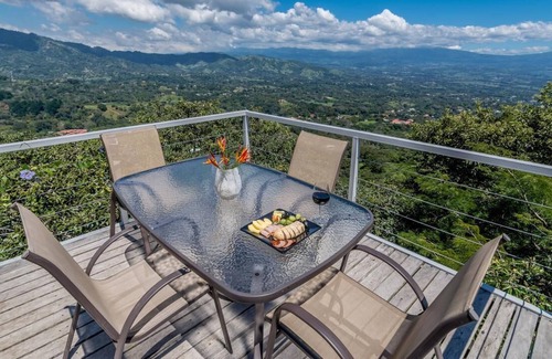 Garabito Apartment | Room with private rooftop terrace and 360º view
