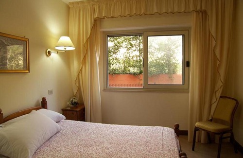 Sant'Elia Fiumerapido Bed & Breakfast | Room x 3 Villa Des Reves in the green near Montecassino