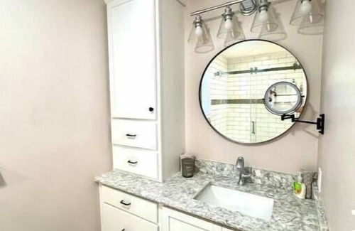Solomons Apartment | Roomy BR w/ private bath in the heart of Solomons