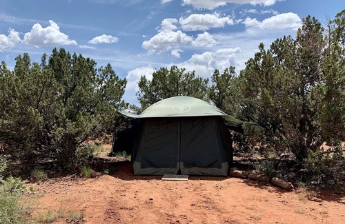 West Sedona RV Rental | Roomy Camping Tent, Sedona Wilderness, Your Tent Adventure Starts Here!n