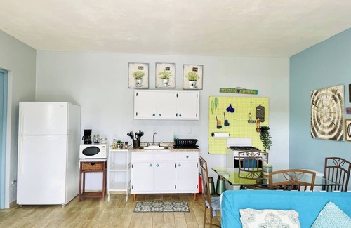 Ceiba Apartment | Roomy Eco-Friendly Stay | Queen Bed + Sleeper, Solar-Powered | Close to Culebra Ferry