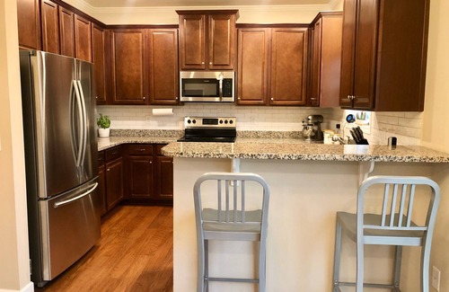 Leland House | Roomy house close to the beaches! Community pool +bar room and garage