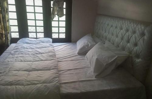 Skardu House | Roomyoo guest house and farm house