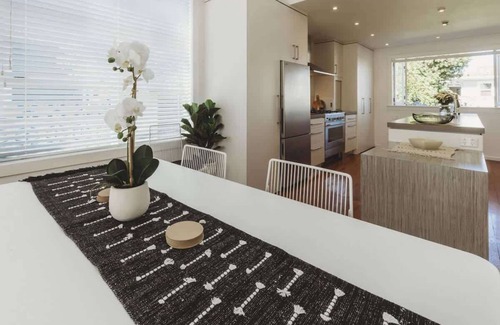 Fitzroy House | Rophia Retreat in Fitzroy Village