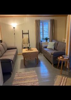Flakstad House | Rorbu Vestersia i Skjelfjord