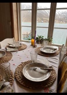 Flakstad House | Rorbu Vestersia i Skjelfjord