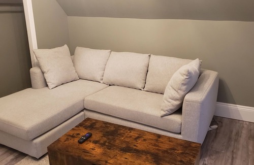 Fredericton Apartment | Rosé All Day King Studio | Retro Vibes | Downtown|