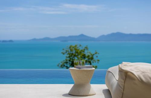 Nong Chaeng Villa | Rosa Del Mar Seaview Villa with gym