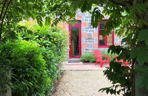 Saint-Helen House | ROSALIE'S HOUSE