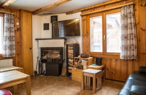 Mayens-de-Riddes House | Rosaline - Large and cosy Swiss Chalet with beautiful views