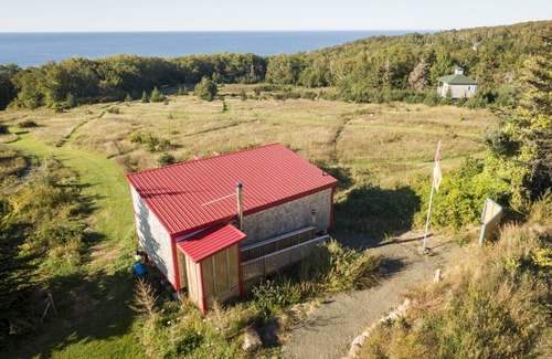 Annapolis County Cabin | Rose Cabin @ MareGold Centre with expansive views of the Bay of Fundy