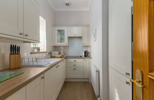 Rosyth House | Rose Cottage at The Steadings