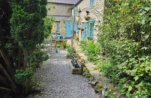 Millers Dale Cottage | Rose Cottage - Cosy cottage in Millers Dale