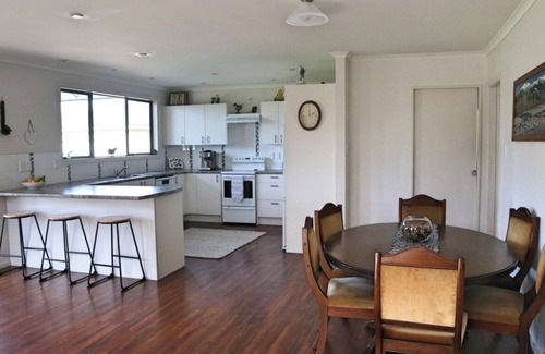 Solway Other | Rose End Escape.nHome comfort in the central Wairarapa country side