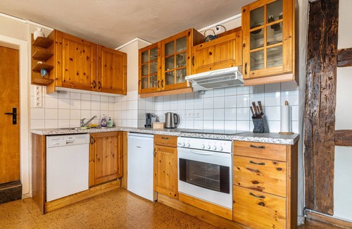 Burkheim Apartment | Rosé, Ferienwohnung with 40 sqm, 1 bedroom for max. 2 persons