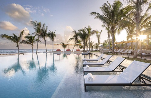 Montego Bay Villa | Rose Hall Villa 7 Bdr Garden,Private pool Staffed with cook, housekeeper&butler
