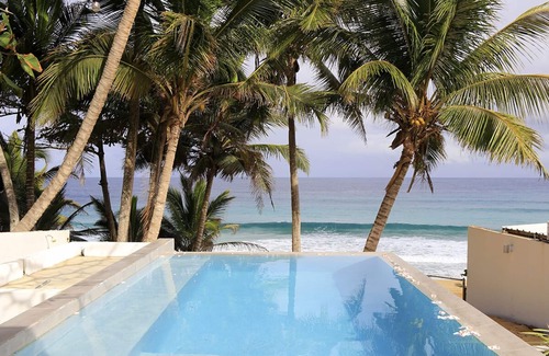 Jarealito Villa | Rose Nest at the beach Puerto Rico