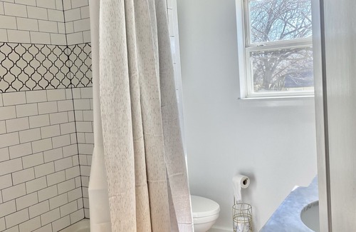 McKinney House | RoseMary Barndominium Unit B
