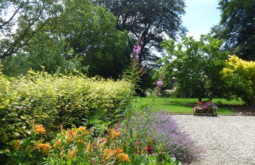 Marshalstown Cottage | ROSEMOUNT COACH HOUSE, pet friendly in Enniscorthy, County Wexford