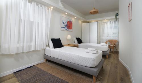 Tel Aviv House | Rosen Villa at Ramat Hahayal