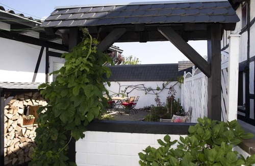 Kommern House | Rosy times, vacation in a half-timbered house - 4-Bett-Ferienhaus Rosige Zeiten