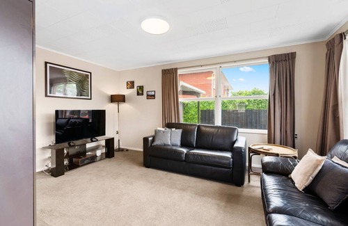 Rotorua Cottage | Rotorua Delight - Rotorua Holiday Home
