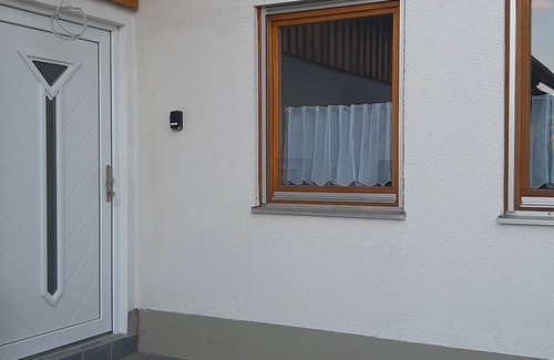 Roßbach Apartment | Rottaler Ferienhaus - vacation apartment "Waldlichtung" with direct garden access