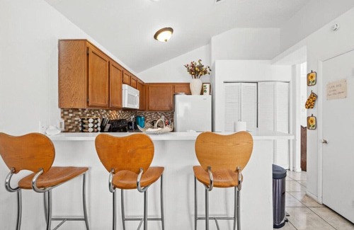 Summerlin House | Roulette Retreat | Central | 8 Mi to Strip