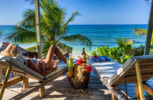 Governor's Harbour House | Round House, 360 degree deck, on stunning private beach with private cabana