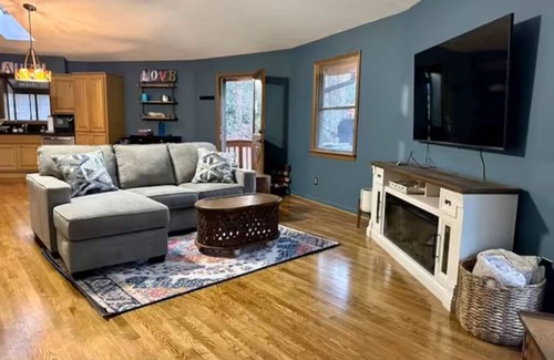 Valley Hill House | ROUNDHOUSE in the trees, deck, grill, fireplace, creek, dog Friendly, game room