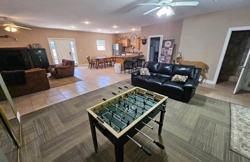 Brookline Station House | Route 66 Turnback Creek Hunting Lodge. Secluded acreage, handicap accessible.