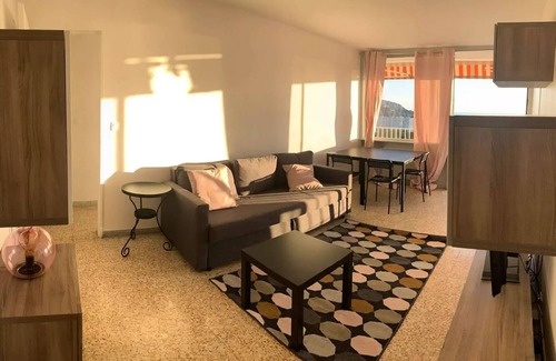 La Panouse Apartment | Rouviere Residence - Large apartment sea view small budget