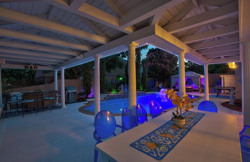 Rowlett House | Rowlett Escape w/Fire Pit & Lake Views