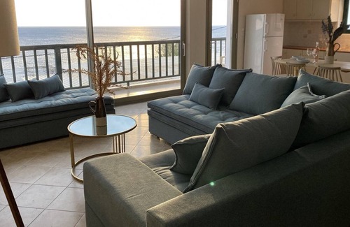 Agia Marina Apartment | Roxa Seaview Apartment