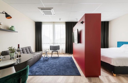 Sint-Lambrechts-Woluwe Hotel | ROXI The Urban Residence Brussels