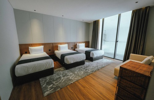 Sematan Hotel | Roxy Beach Resort