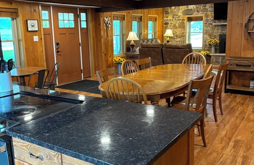 Baraboo Other | Roy's Modern Farmhouse by Devil's Lake