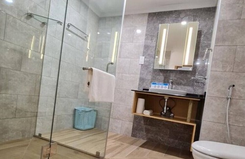 Anse Royale Apartment | Royal 2 Bedroom Executive suite