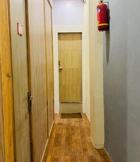 Marol Bed & Breakfast | Royal Cabin Stay