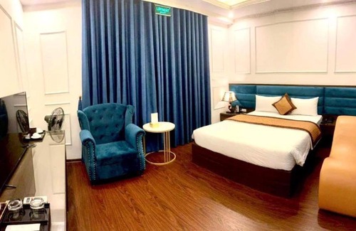 Ha Dong Apartment | Royal Hotel - số 18 LK23, KĐT Văn Khê - by Bay Luxury
