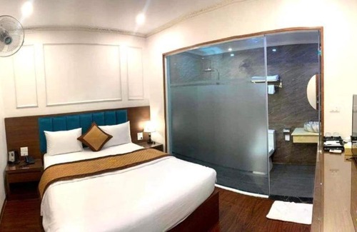 Ha Dong Apartment | Royal Hotel - số 18 LK23, KĐT Văn Khê - by Bay Luxury