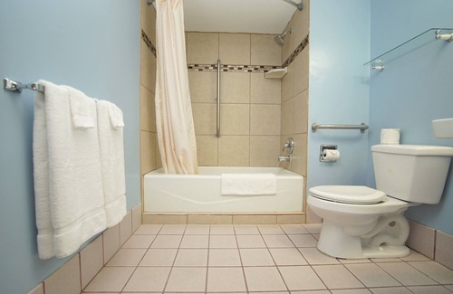 Hudson Hotel | Royal Inn - Hudson I-94